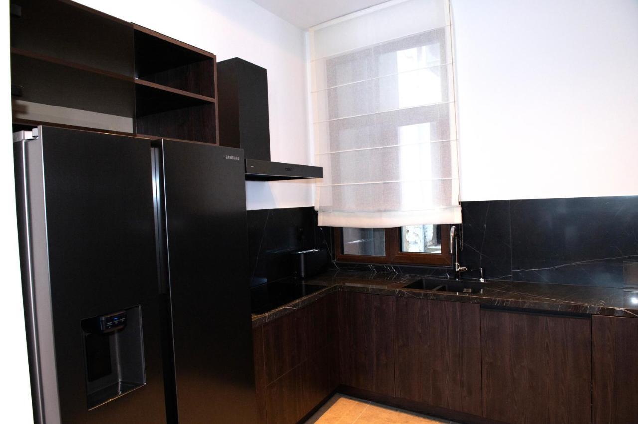 Botanique Airbnb, Apartment
