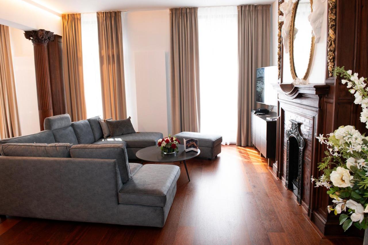 Botanique Airbnb, Apartment *
