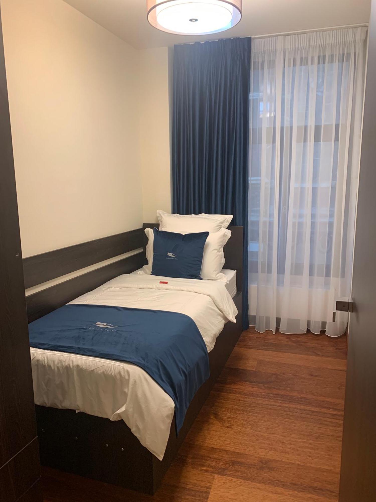 Apartment Botanique Airbnb, Antwerp