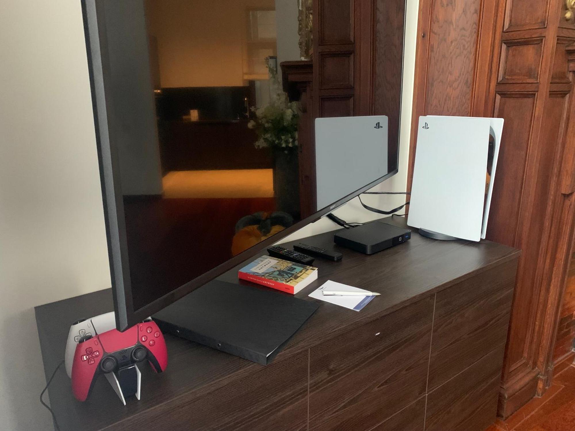 Botanique Airbnb, Apartamento Amberes